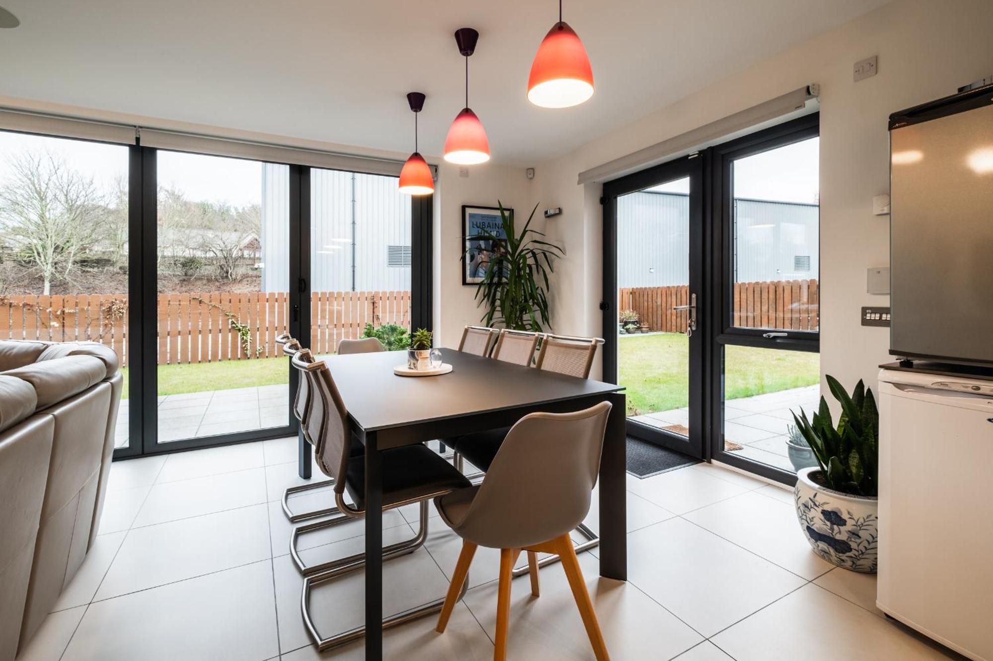 Villa Modern House With Hot Tub, Perfect Night Away! Huntly Esterno foto