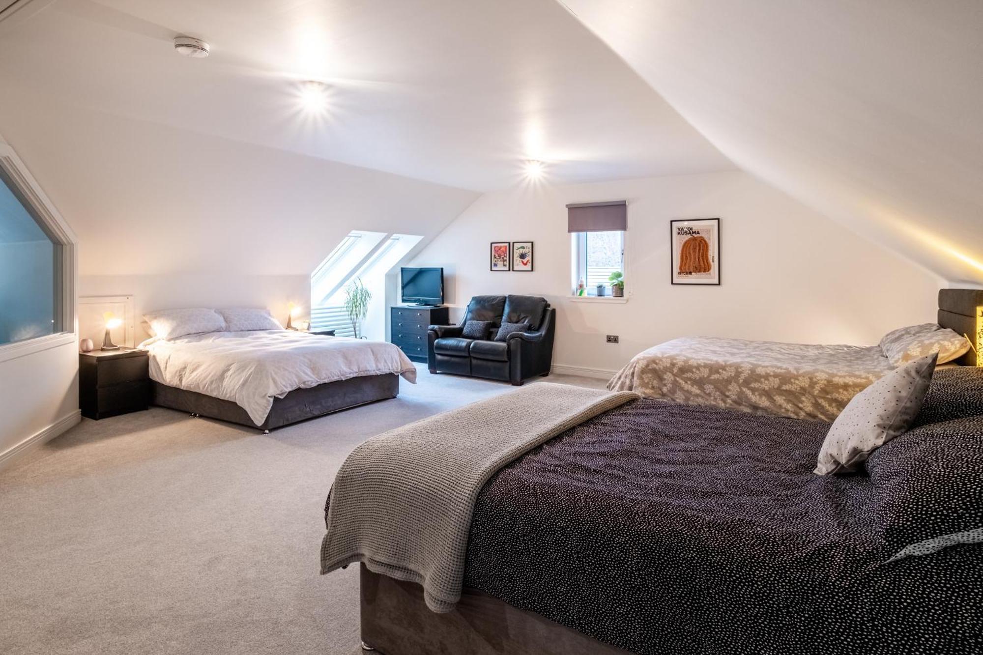 Villa Modern House With Hot Tub, Perfect Night Away! Huntly Esterno foto